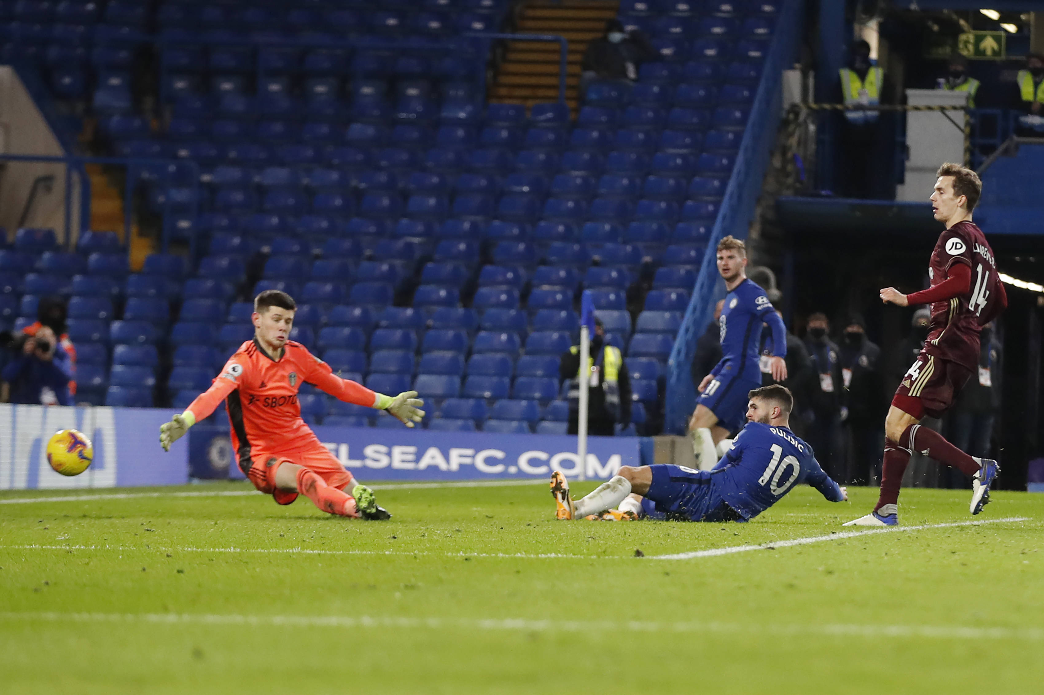 想要拍我一 想要拍我一